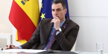 Sánchez utiliza el pacto de las pensiones para paliar la crisis del Gobierno