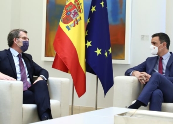 Feijóo y Sánchez se reunieron en Moncloa el pasado 7 de abril./ Foto: Pool Moncloa / Fernando Calvo