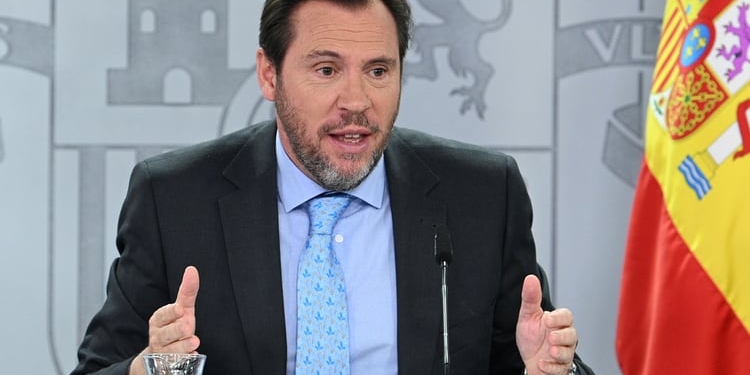 Puente no rectifica sus palabras sobre Milei, pero dice que no midió su repercusión