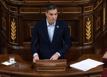 Sánchez contenta a sus socios para asegurarse otro año de estabilidad 