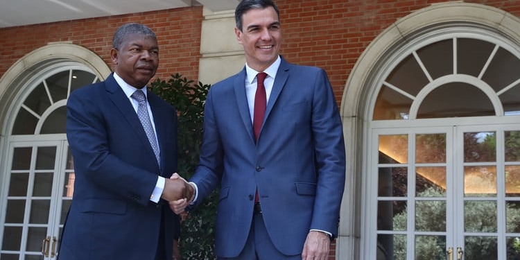 Sánchez recibe en Moncloa al presidente de Angola, Joao Lourenço