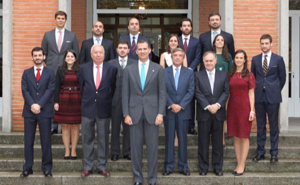 La Carrera Diplomática sigue siendo una profesión de hombres