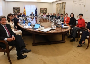 El Gobierno gastará 22 millones en atención sanitaria a sus trabajadores en el extranjero