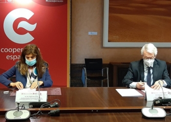 AECID y Educación firman un convenio para reducir el impacto educativo del COVID
