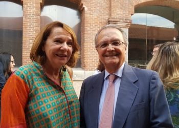 Presentación oficial de AMDE, que ya reúne a la mitad de las diplomáticas españolas