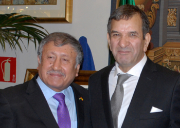 El embajador argelino prepara su adiós como decano de los diplomáticos árabes