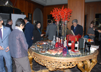 Presentación de productos agroalimentarios de calidad a doce Embajadas asiáticas