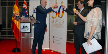 Australia y España brindan por la ampliación de sus relaciones bilaterales