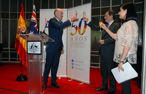 Australia y España brindan por la ampliación de sus relaciones bilaterales