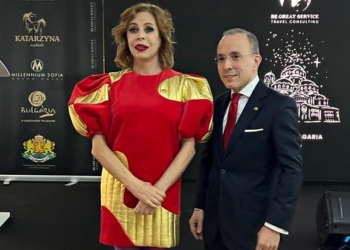 Bulgaria se alía con Ágatha Ruiz de la Prada para su promoción como destino turístico