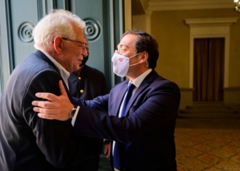 Borrell vuelve a Viana para hablar con Albares sobre Iberoamérica y el Mediterráneo