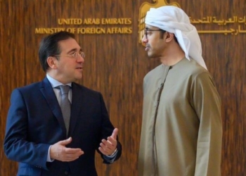 Albares concluye en Emiratos su gira por el Golfo con una defensa del “trabajo de España por la paz”