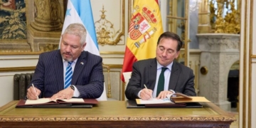 España y Honduras se comprometen a promover el español en los organismos internacionales