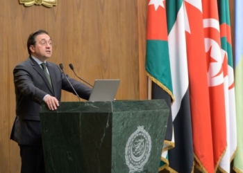 Albares propone una “iniciativa conjunta” de la UE y la Liga Árabe a favor de la conferencia de paz