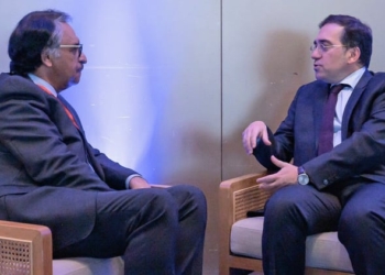 Albares analizó la situación en el Indo-Pacífico con sus colegas de Pakistán y Vietnam