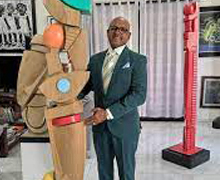 Inaugurada la exposición ‘Alegoría dominicana’, del escultor Juan Trinidad