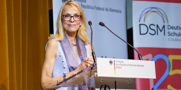 La embajadora de Alemania afirma que Europa necesita hoy “unidad, fuerza y resiliencia”