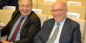 El ex vicepresidente Almunia propone crear un Ministerio de Economía en la UE