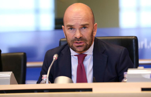 Borrell encarga dirigir la Información Diplomática a un funcionario de la UE