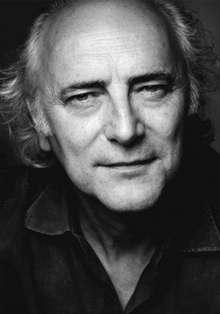 Homenaje de Amancio Prada a la poesía en el Teatro de la Zarzuela