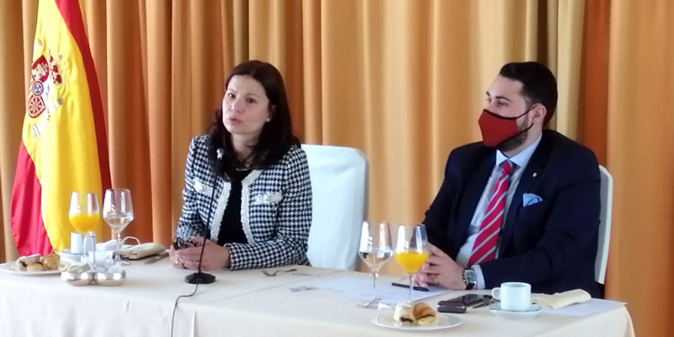 La decana del Cuerpo Consular resalta el papel diplomático en la Covid