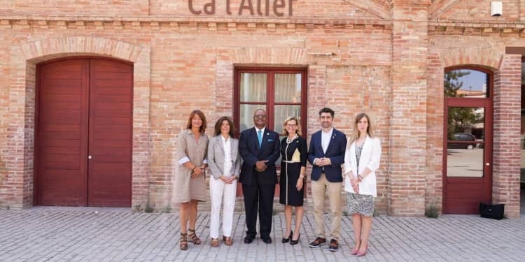 Barcelona será sede del programa de Unicef para la conexión digital escolar