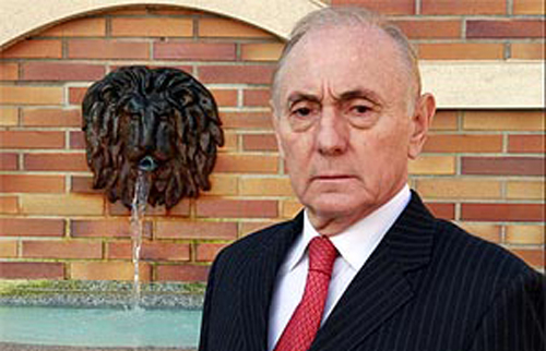 Condenan a nueve años de inhabilitación al ex embajador de España en el Congo