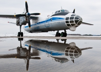 Un avión de la fuerza aérea rusa efectúa un vuelo de observación sobre España