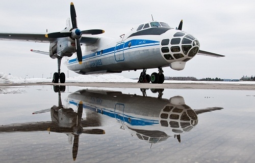 Un avión de la fuerza aérea rusa efectúa un vuelo de observación sobre España