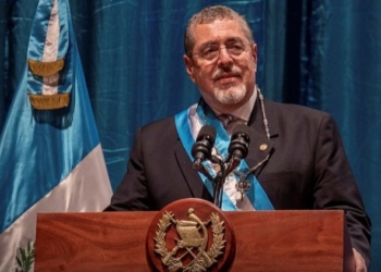 El Gobierno autoriza el acuerdo migratorio con Guatemala en vísperas de la visita de Arévalo