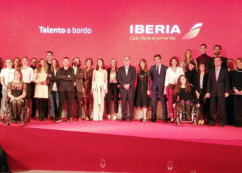 Iberia apoya la cultura española con la plataforma ‘Talento a bordo’