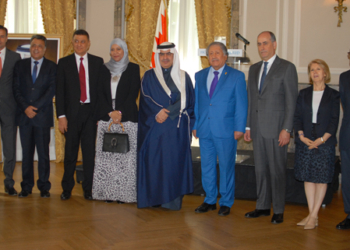 El nuevo embajador de Baréin se propone fortalecer la relación con España