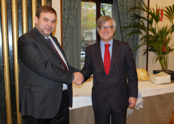 Bielorrusia anima a España a abrir una embajada en Minsk