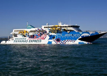 Balearia estudia la apertura de una línea marítima entre Almería y Nador