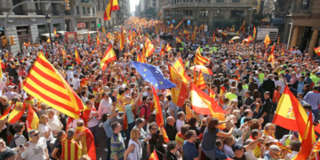 La marcha de Barcelona refuerza la acción exterior del Gobierno sobre Cataluña