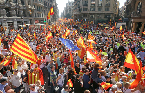 La marcha de Barcelona refuerza la acción exterior del Gobierno sobre Cataluña