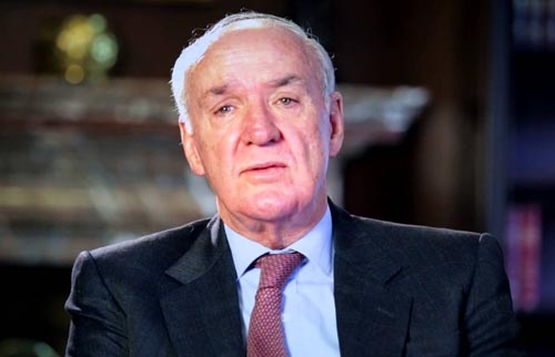 Kuczinsky manda como embajador de Perú en España al ex canciller García Belaúnde