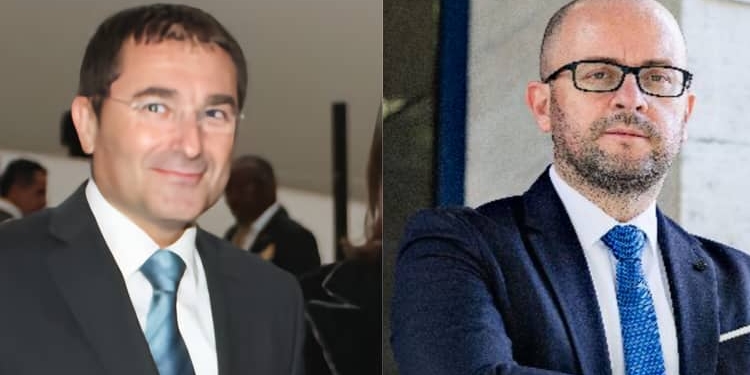 Relevo al frente de la Embajada de Eslovaquia en España