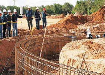 Bolivia anima a las empresas españolas a invertir en el país