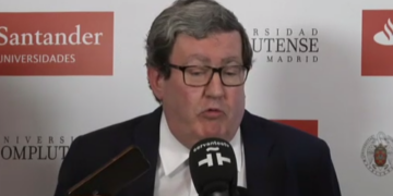 Bonet: “En EEUU, con un 10% de hispanohablantes, el ‘only English’ es un contrasentido”
