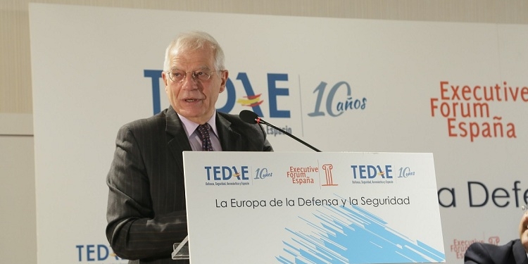 Borrell reclama una Europa con «más competencias en política exterior y en defensa»