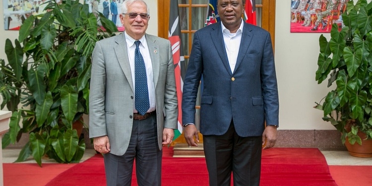 España se compromete a desarrollar turismo, vivienda y renovables en Kenia