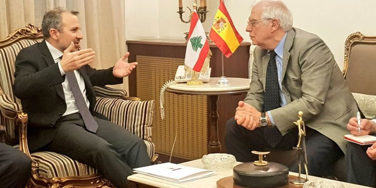 Josep Borrell con el presidente del Líbano.