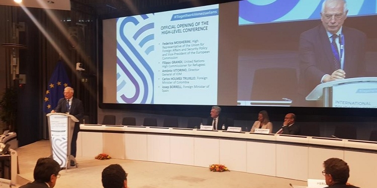 Borrell propone en Bruselas un programa ‘Petróleo por Alimentos’ para Venezuela