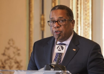 EEUU insta a Maduro a “cambiar de ruta” para permitir unas elecciones libres en Venezuela