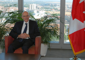 “El populismo se apoya en sectores que temen al mundo global”