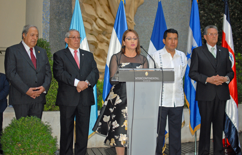 Centroamérica impulsa el Tratado de Prohibición de Armas Nucleares