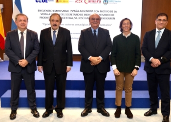 El secretario de Industria argentino augura una nueva etapa en la relación con España