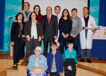 La relación España-Chipre, vista por los niños del Hospital Niño Jesús