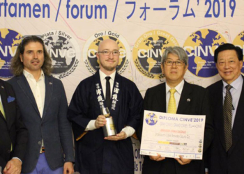 El embajador de Japón entrega los premios internacionales CINVE